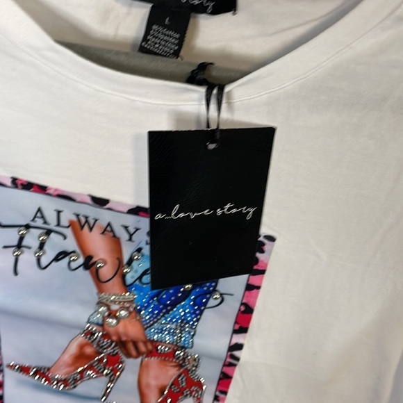 Cute white canvas always flawless embellishment t shirt nwt - Picture 4 of 6